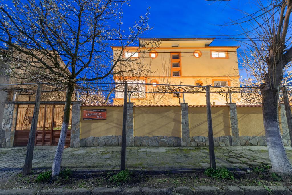 Marinovata Kashta Guest House Veliki Preslav Bagian luar foto
